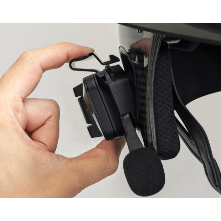 Freejump Intercom Audio Kit powered by Cardo